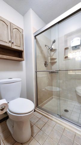 1920 W Murray Drive, Springfield, MO 65810