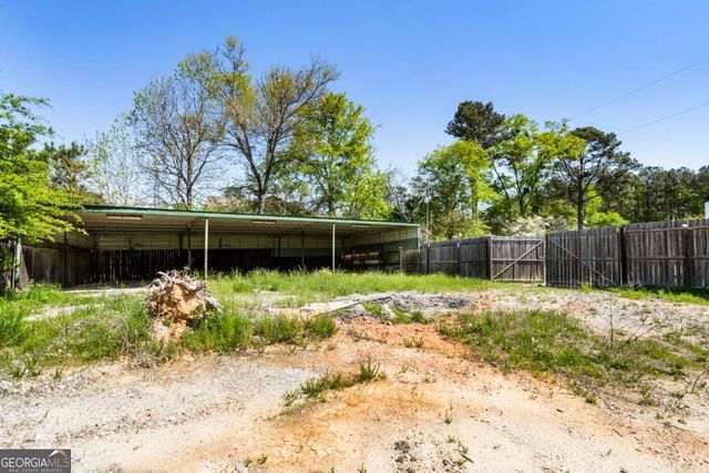 3556 Finch Road SW, Powder Springs, GA 30127
