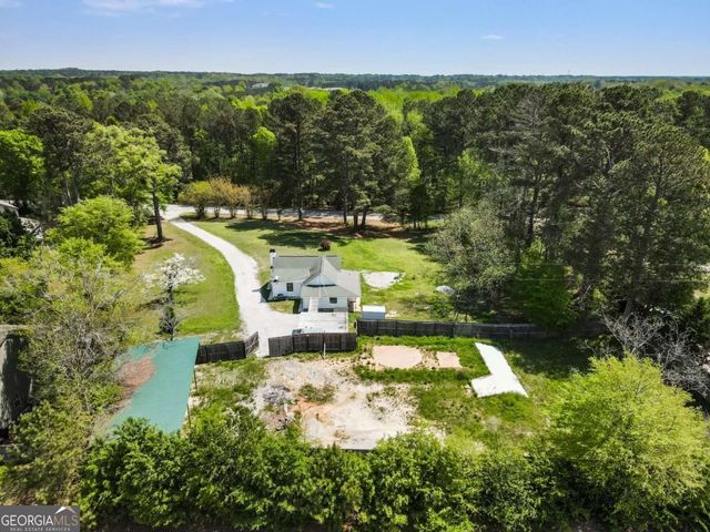 3556 Finch Road SW, Powder Springs, GA 30127