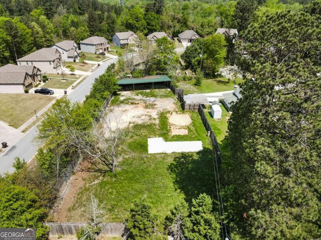 3556 Finch Road SW, Powder Springs, GA 30127