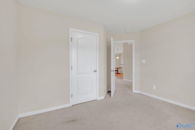 204 Shadow Cove Drive SW, Huntsville, AL 35824