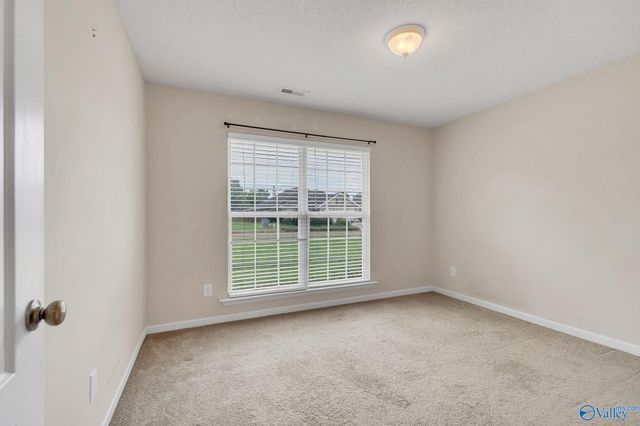 204 Shadow Cove Drive SW, Huntsville, AL 35824