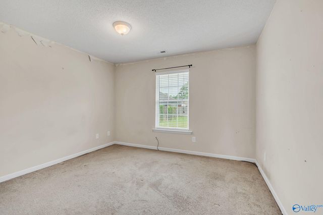 204 Shadow Cove Drive SW, Huntsville, AL 35824