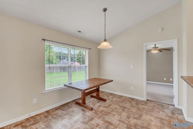204 Shadow Cove Drive SW, Huntsville, AL 35824