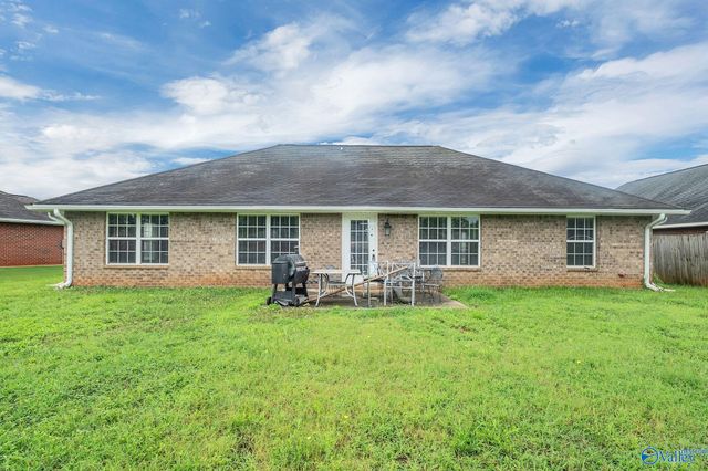 204 Shadow Cove Drive SW, Huntsville, AL 35824