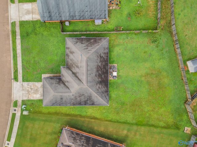 204 Shadow Cove Drive SW, Huntsville, AL 35824