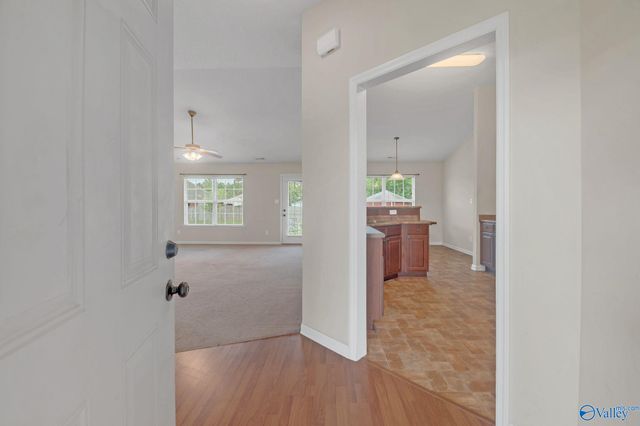 204 Shadow Cove Drive SW, Huntsville, AL 35824