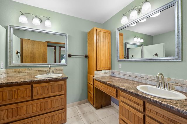 209 Senisa DR, Buchanan Dam, TX 78609