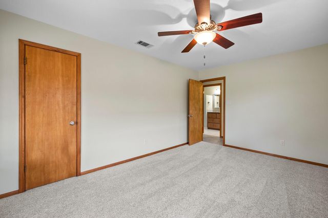 209 Senisa DR, Buchanan Dam, TX 78609
