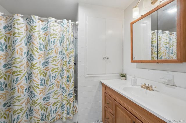 733 State Route 302, Pine Bush, NY 12566