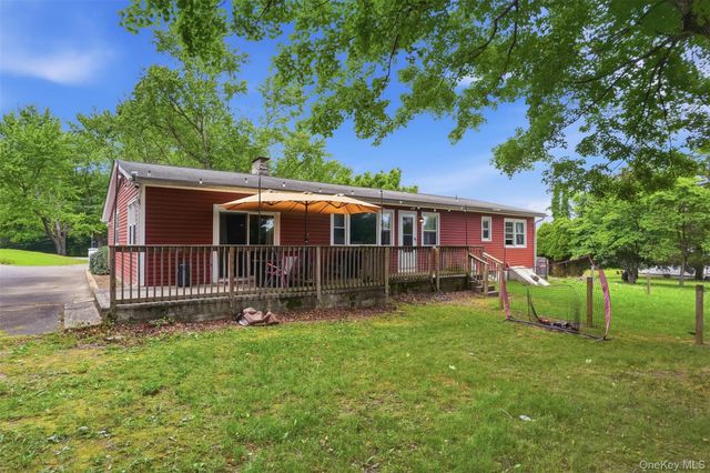 733 State Route 302, Pine Bush, NY 12566
