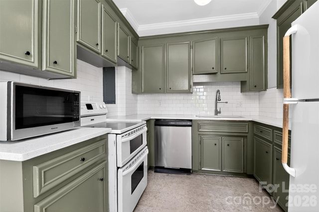 301 W 10th Street 504, Charlotte, NC 28202