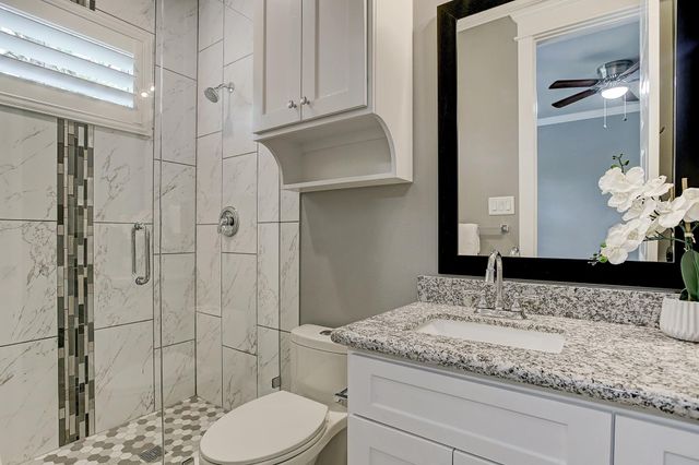 325 Bunker Hill Road, Houston, TX 77024