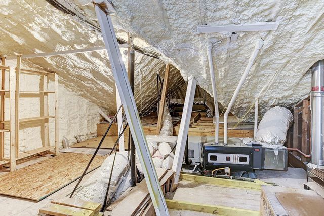 325 Bunker Hill Road, Houston, TX 77024