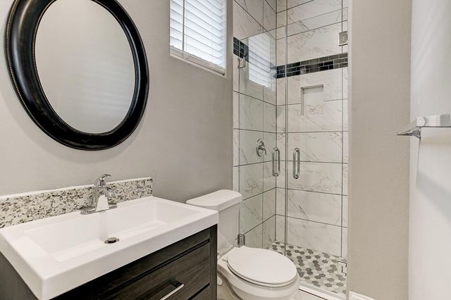 325 Bunker Hill Road, Houston, TX 77024