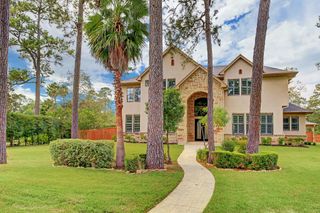 325 Bunker Hill Road, Houston, TX 77024