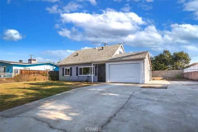 2416 Stanford Avenue, Pomona, CA 91766