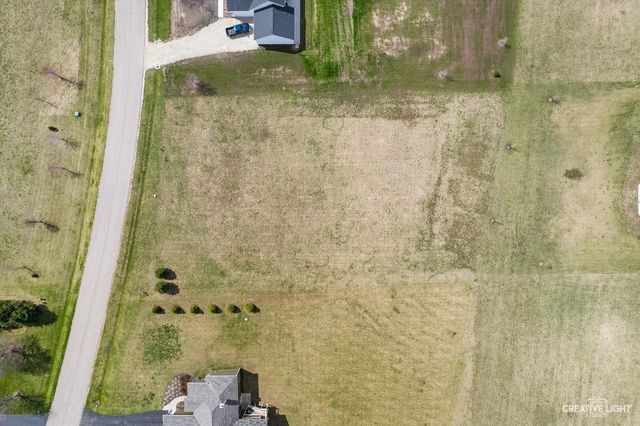 4810 Glacial Trail, Ringwood, IL 60072