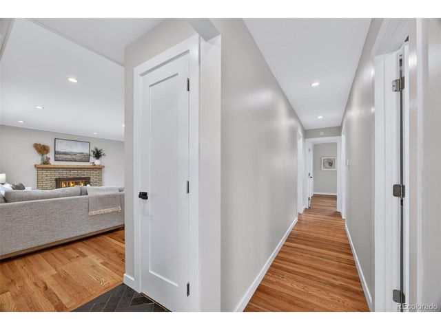 3075 S Holly Pl, Denver, CO 80222