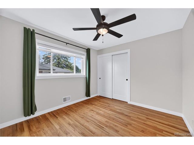 3075 S Holly Pl, Denver, CO 80222