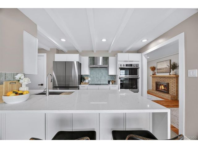 3075 S Holly Pl, Denver, CO 80222