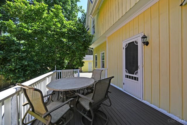 9 Walnut Avenue, Wyoming, OH 45215