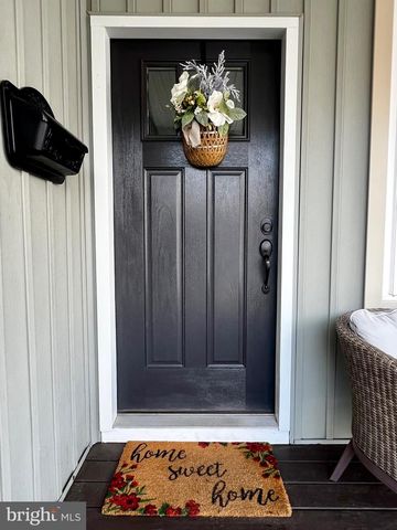 37 N GAY ST, Marietta, PA 17547