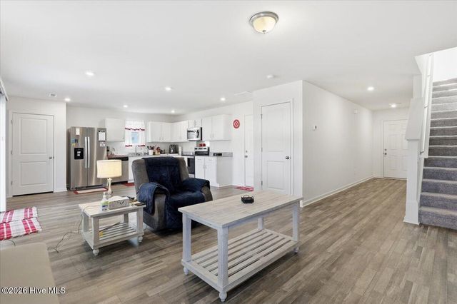 2142 Carriage Drive, Kinston, NC 28504