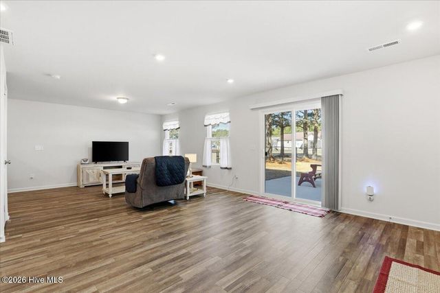 2142 Carriage Drive, Kinston, NC 28504