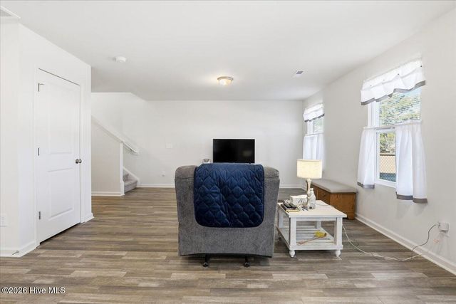 2142 Carriage Drive, Kinston, NC 28504