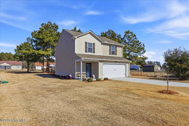 2142 Carriage Drive, Kinston, NC 28504