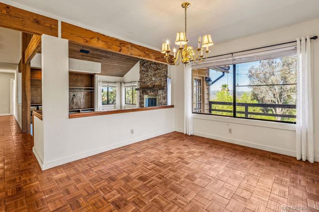 3209 Mary Ln, Escondido, CA 92025
