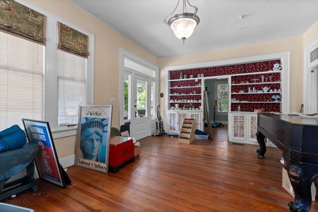 5206 St Elmo Avenue, Chattanooga, TN 37409