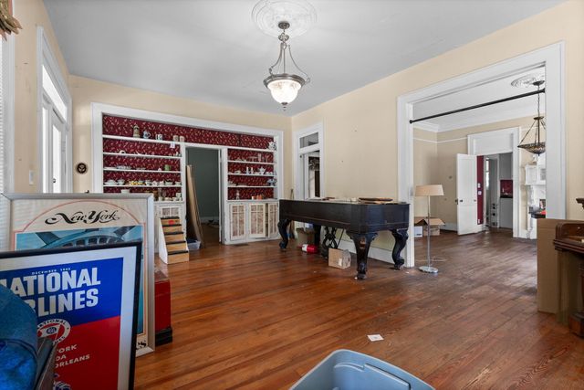 5206 St Elmo Avenue, Chattanooga, TN 37409