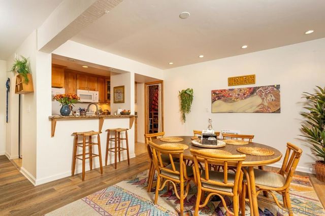 2412 Altisma Way D, Carlsbad, CA 92009