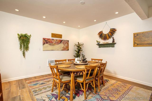 2412 Altisma Way D, Carlsbad, CA 92009