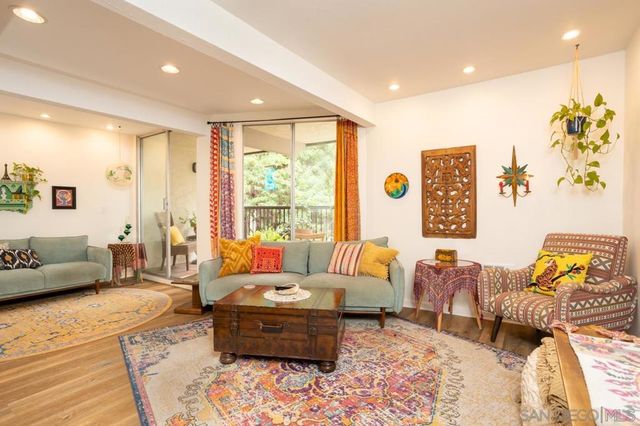 2412 Altisma Way D, Carlsbad, CA 92009