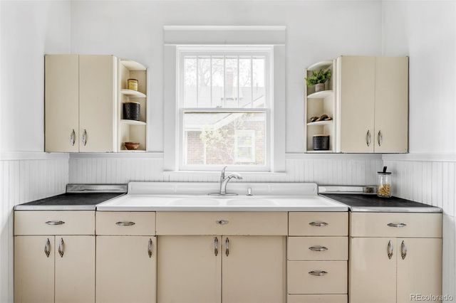 3311 W Clyde Place, Denver, CO 80211