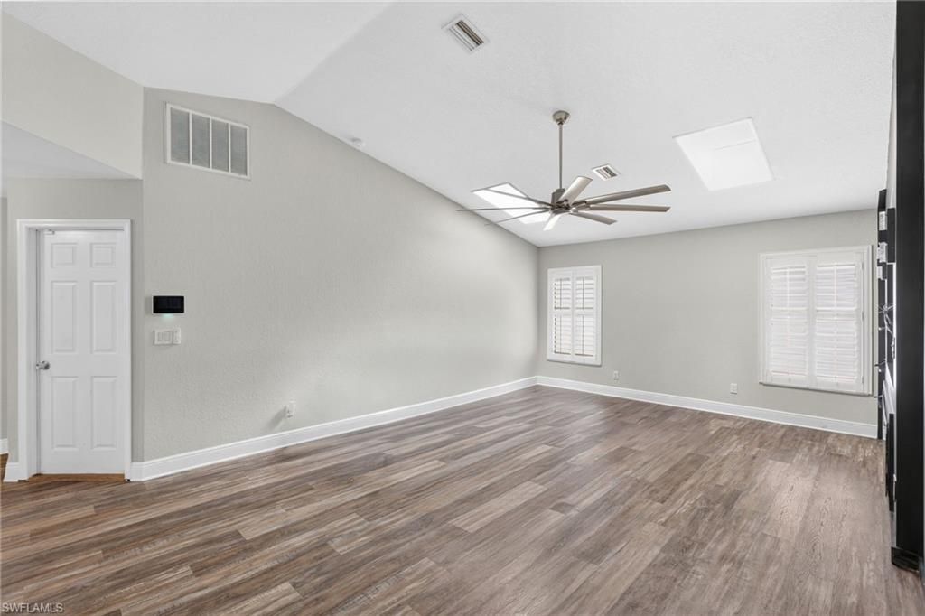 Image 15 of property listing at 1828 SW 18th TER, Cape Coral, FL 33991