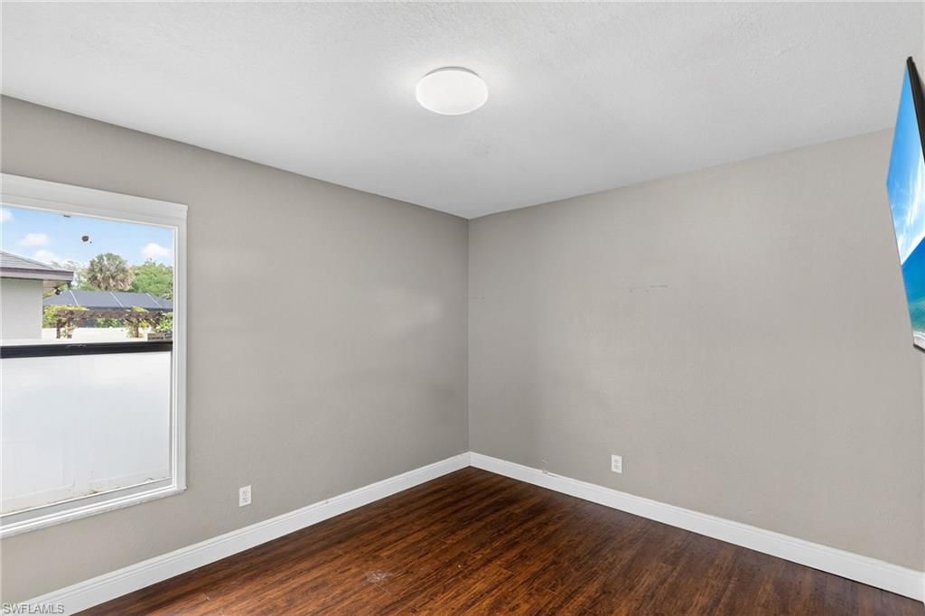 Image 29 of property listing at 1828 SW 18th TER, Cape Coral, FL 33991