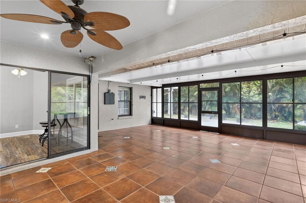 Image 32 of property listing at 1828 SW 18th TER, Cape Coral, FL 33991