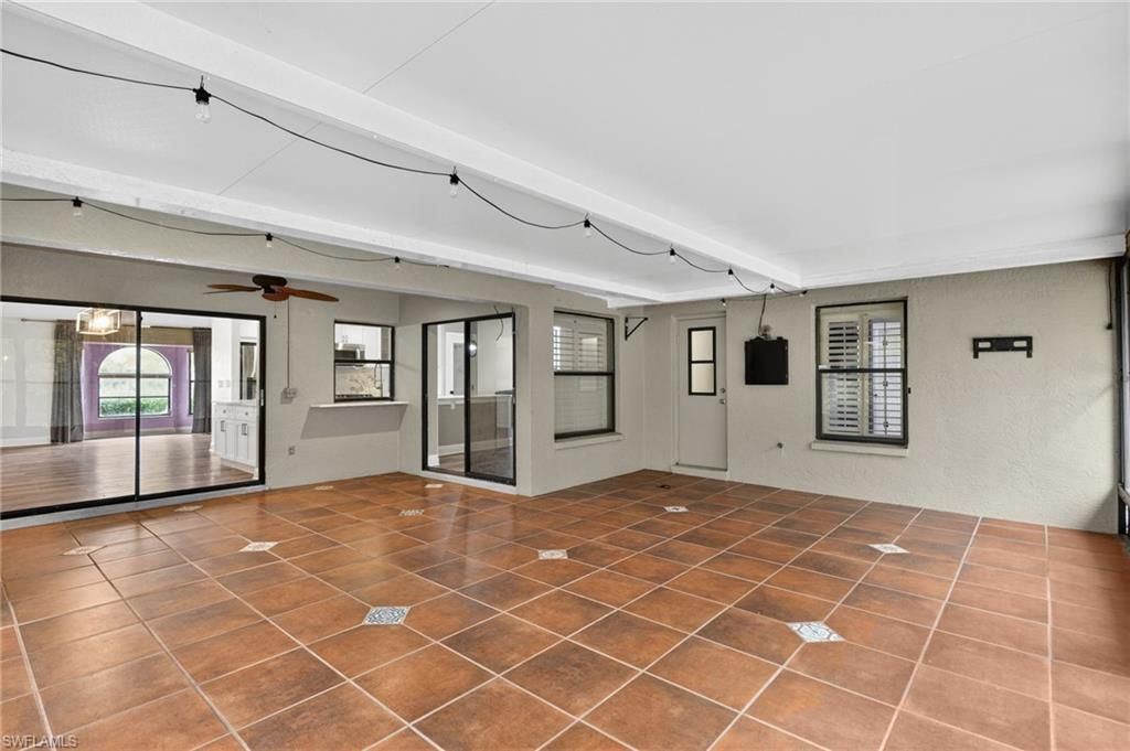 Image 33 of property listing at 1828 SW 18th TER, Cape Coral, FL 33991