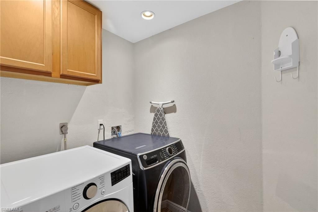 Image 34 of property listing at 1828 SW 18th TER, Cape Coral, FL 33991