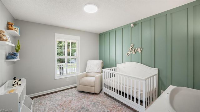 110 Larkspur Lane, Thomasville, NC 27360
