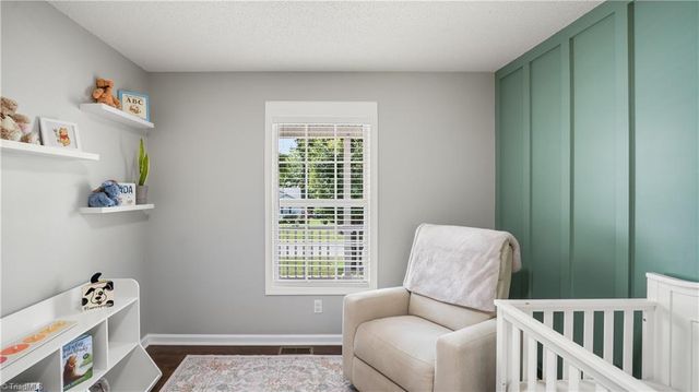 110 Larkspur Lane, Thomasville, NC 27360