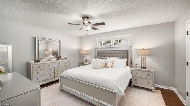 110 Larkspur Lane, Thomasville, NC 27360