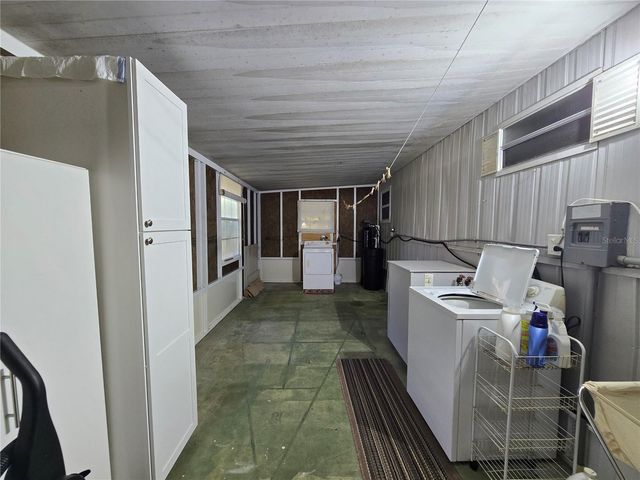 1639 FLOUNDER STREET, St Cloud, FL 34771