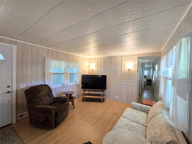 1639 FLOUNDER STREET, St Cloud, FL 34771