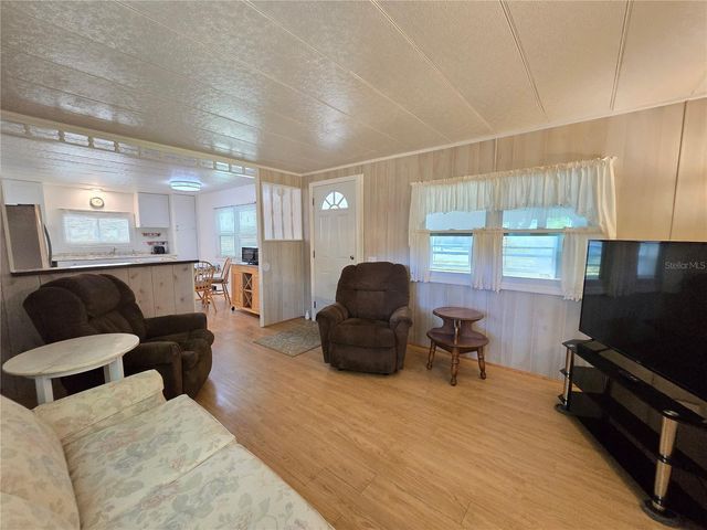 1639 FLOUNDER STREET, St Cloud, FL 34771