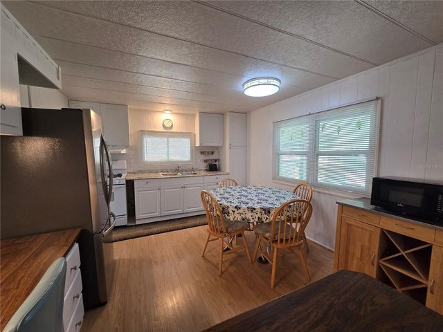 1639 FLOUNDER STREET, St Cloud, FL 34771